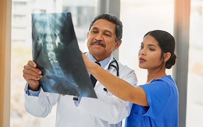 allied health professionals reading a scan allied health professionals reading a scan