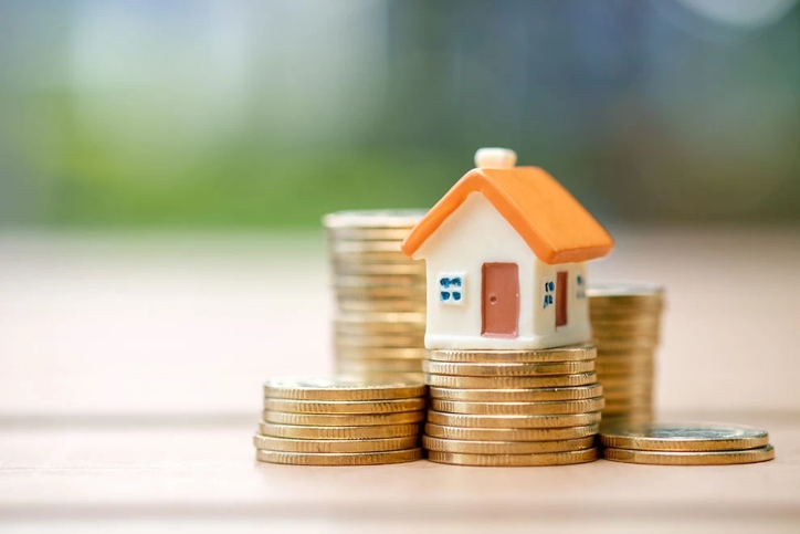 Illustration of buying a house Illustration of buying a house
